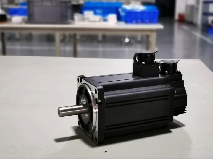 高低溫伺服電機(jī).png 高低溫伺服電機(jī).png